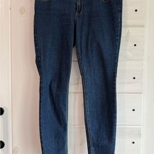 Old Navy Super Skinny Jeans with Stretch